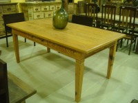 Mesa Rectangular, 1 gaveta, em Riga
